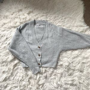 Grey garage cropped cardi